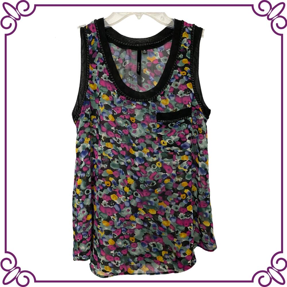 Bellatrix Chain Trim Floral Sleeveless Blouse / Tank Top Medium